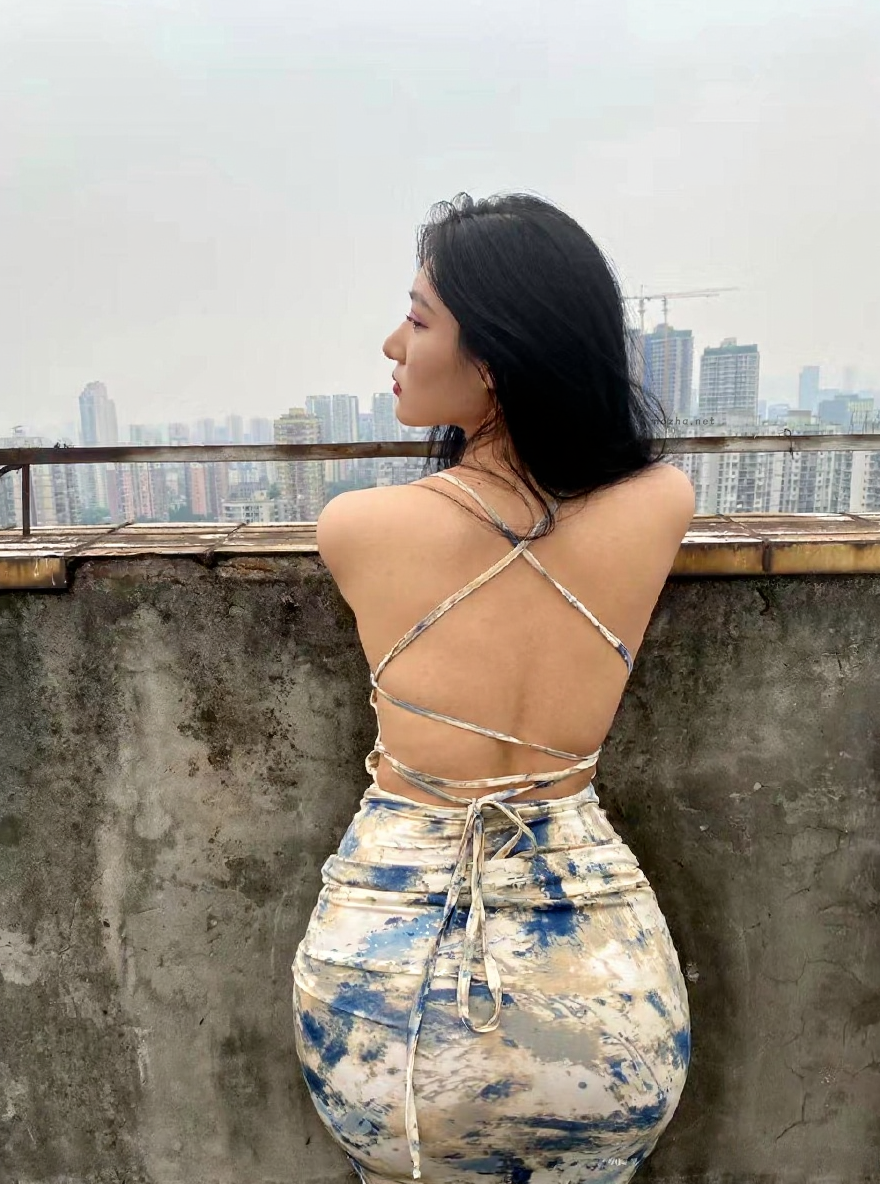 lelepigbaby – 露背旗袍【10P】